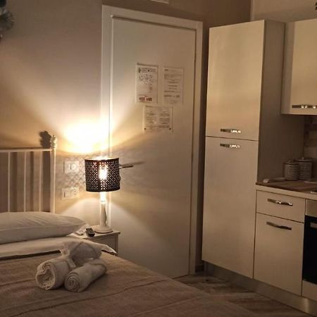 L' Ora Blu Hotel Fiumicino Eksteriør billede
