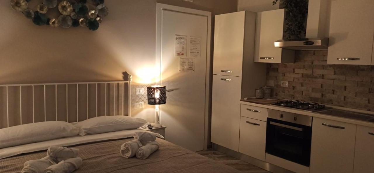 L' Ora Blu Hotel Fiumicino Eksteriør billede